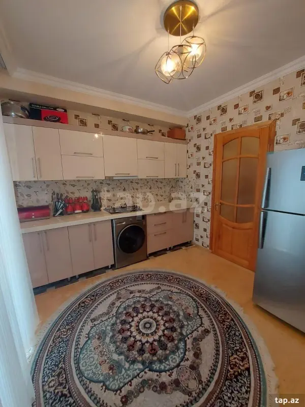Satılır 2 otaqlı yeni tikili 73 m²
