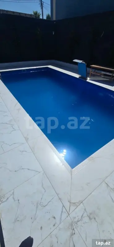 Kirayə verilir 3 otaqlı həyət evi 2500 m²