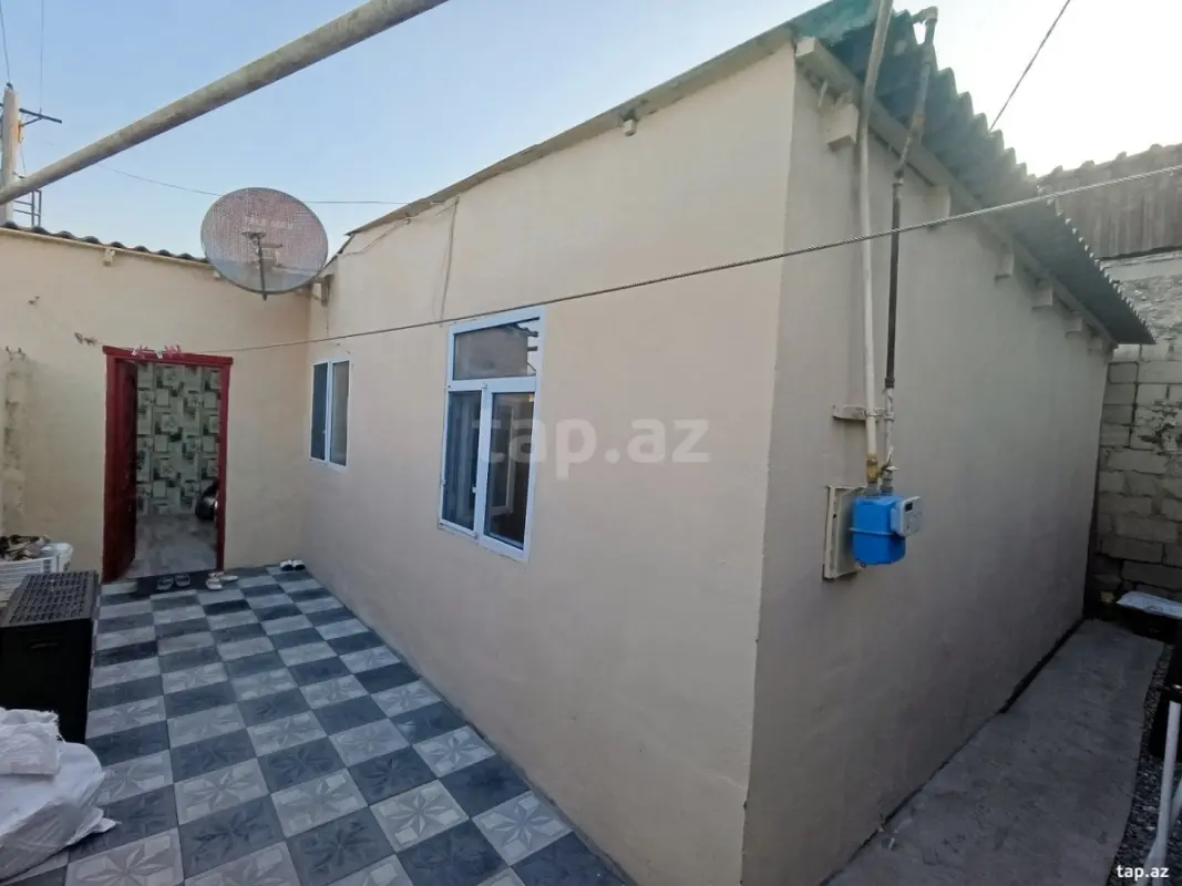 Satılır 2 otaqlı həyət evi 50 m²