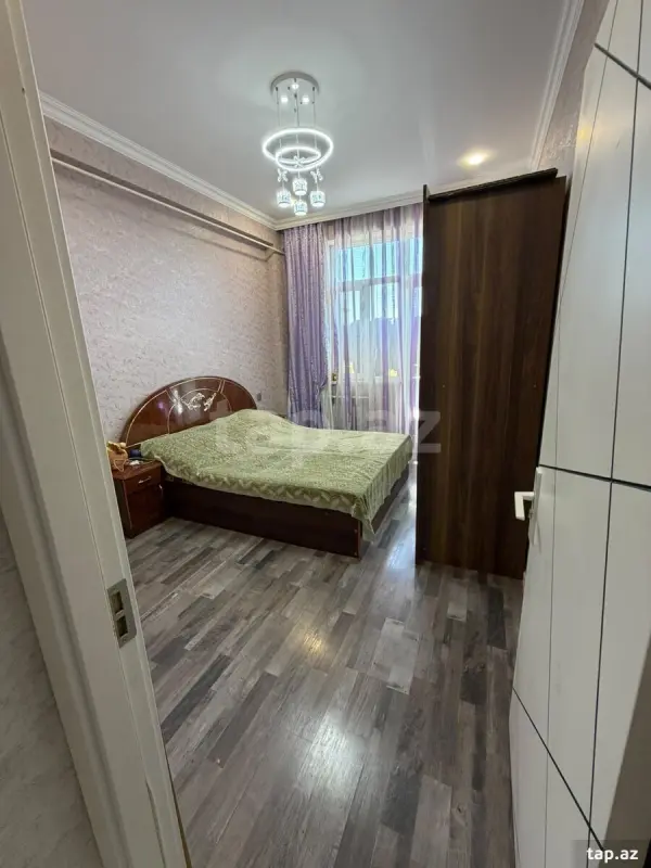 Kirayə verilir 2 otaqlı yeni tikili 75 m²