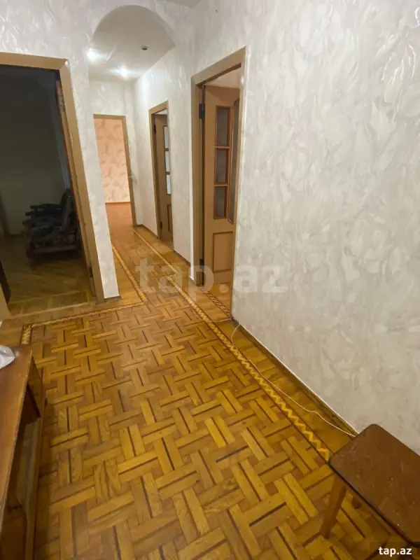Kirayə verilir 5 otaqlı mənzil 120 m²