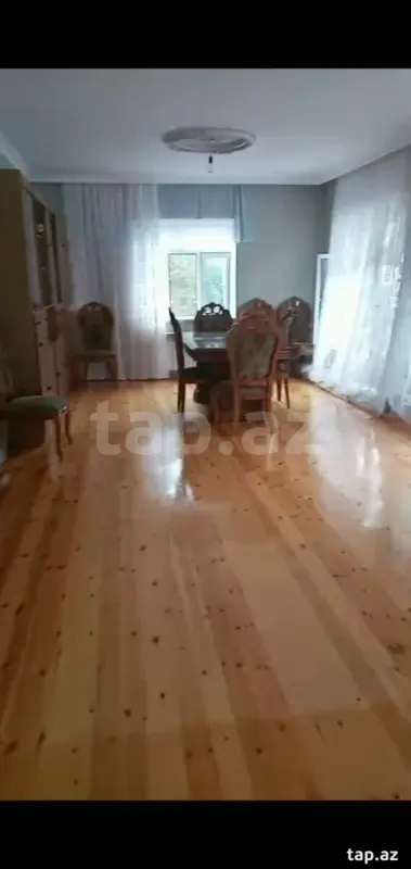 Satılır 4 otaqlı həyət evi 250 m²