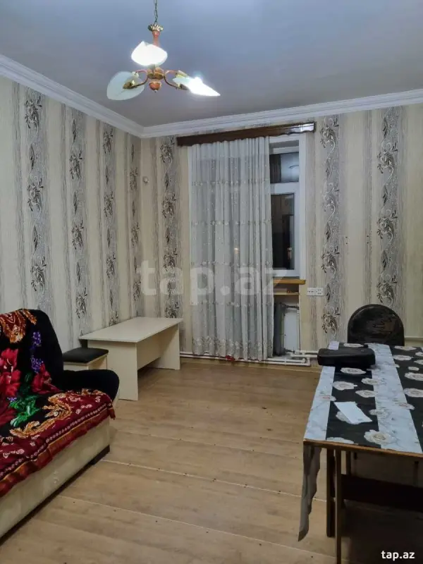 Kirayə verilir 2 otaqlı mənzil 45 m²