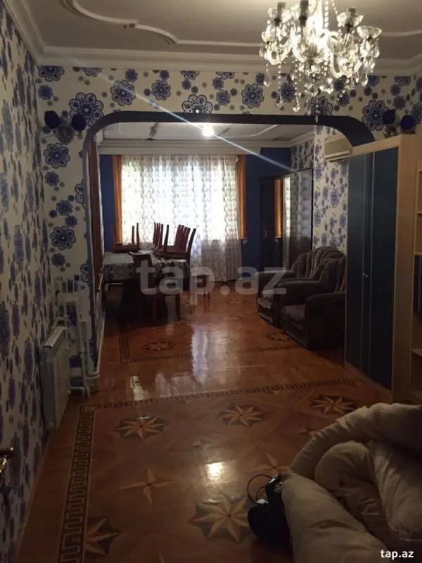 Kirayə verilir 2 otaqlı mənzil 65 m²