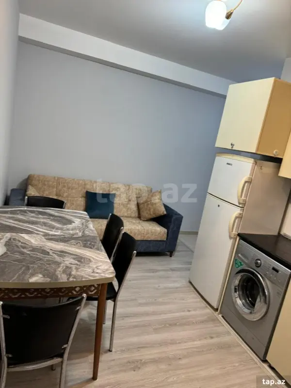 Kirayə verilir 2 otaqlı yeni tikili 55 m²