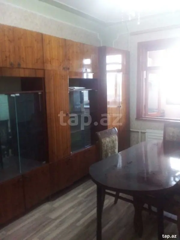 Kirayə verilir 3 otaqlı mənzil 40 m²