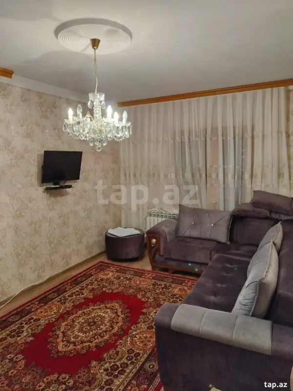 Kirayə verilir 2 otaqlı mənzil 40 m²