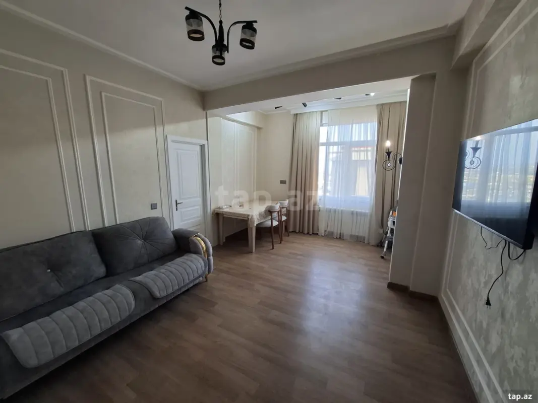 Satılır 3 otaqlı yeni tikili 84 m²