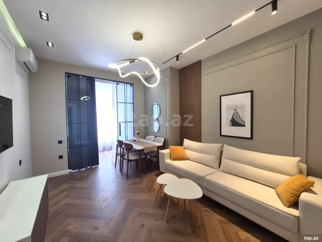 Satılır 3 otaqlı yeni tikili 80 m²