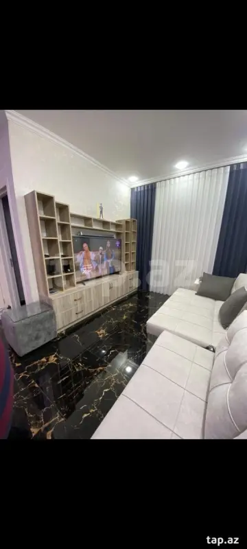 Kirayə verilir 2 otaqlı yeni tikili 55 m²