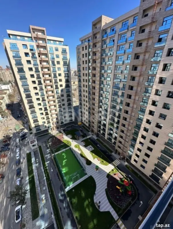 Satılır 3 otaqlı yeni tikili 120 m²