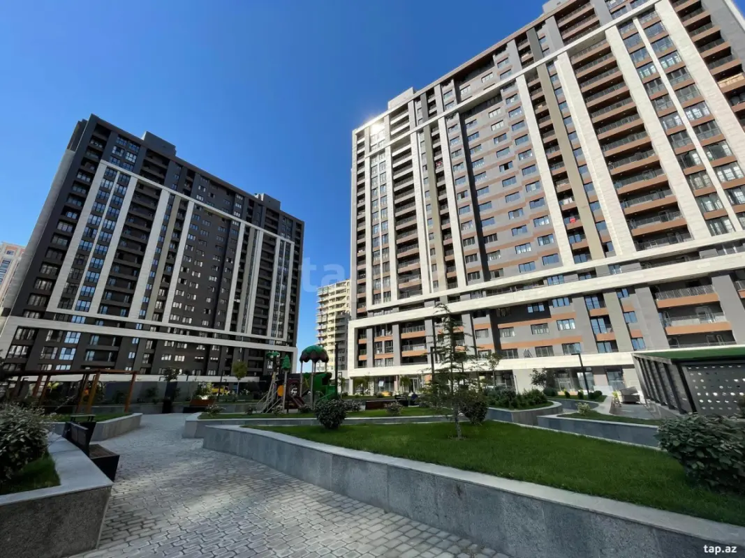 Kirayə verilir 2 otaqlı yeni tikili 68 m²