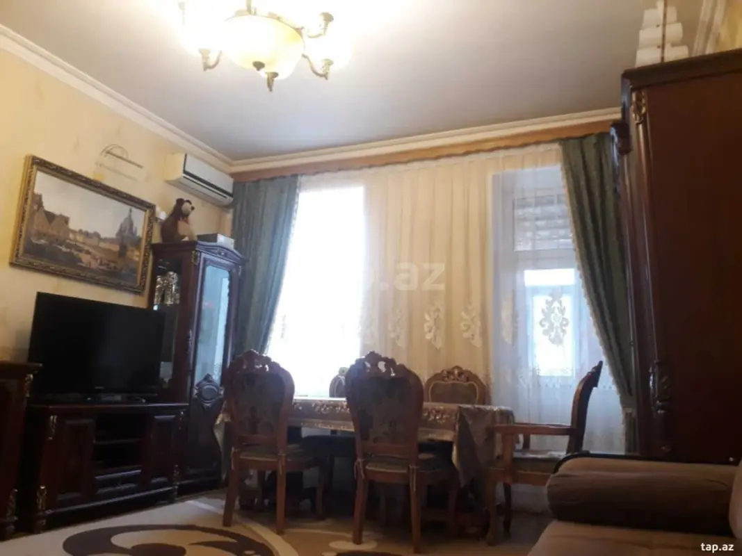 Satılır 3 otaqlı mənzil 120 m²