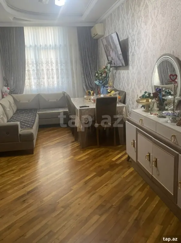 Kirayə verilir 2 otaqlı yeni tikili 70 m²