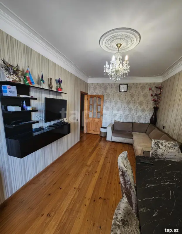 Satılır 3 otaqlı mənzil 60 m²