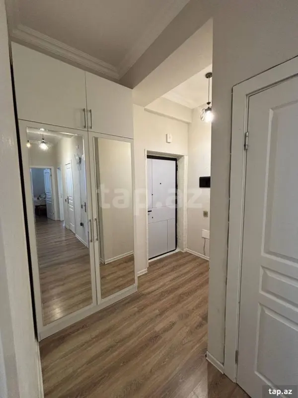 Kirayə verilir 3 otaqlı yeni tikili 75.88 m²