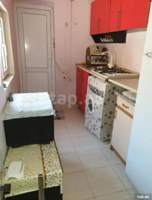 Satılır 2 otaqlı həyət evi 40 m²