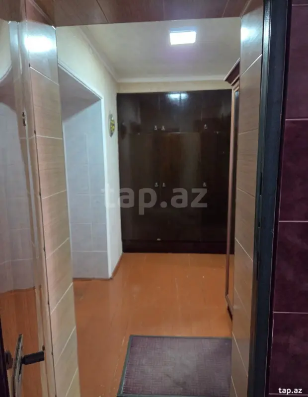 Satılır 2 otaqlı mənzil 49 m²