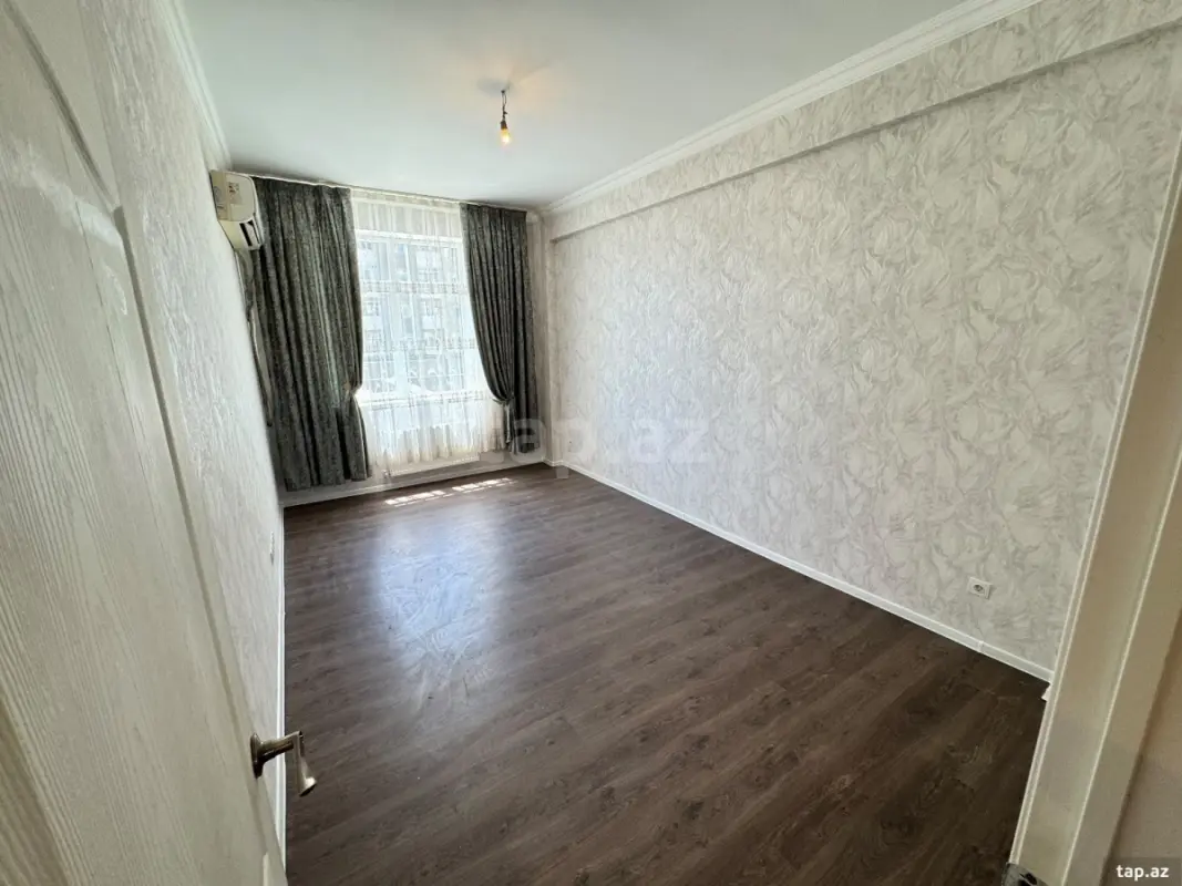 Satılır 2 otaqlı yeni tikili 60 m²