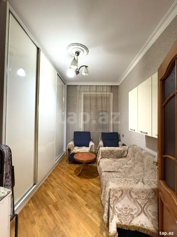 Kirayə verilir 4 otaqlı mənzil 100 m²