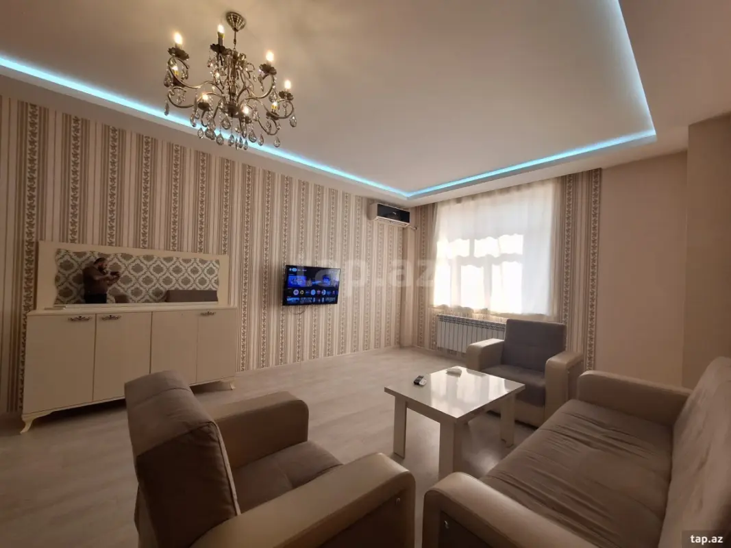 Satılır 2 otaqlı yeni tikili 112 m²