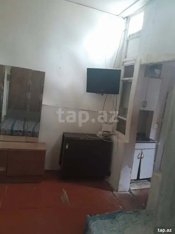 Kirayə verilir 1 otaqlı həyət evi 25 m²