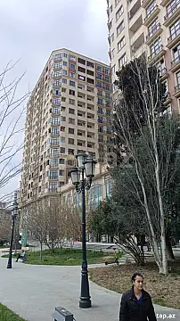 Satılır 4 otaqlı yeni tikili 183 m² — Bakı 4 otaq 183.00 m²