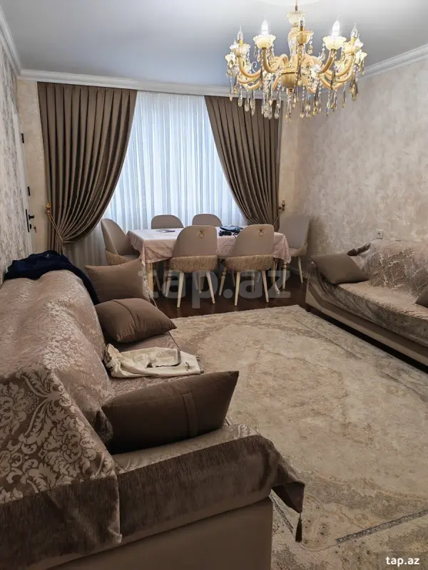 Satılır 4 otaqlı mənzil 90 m²