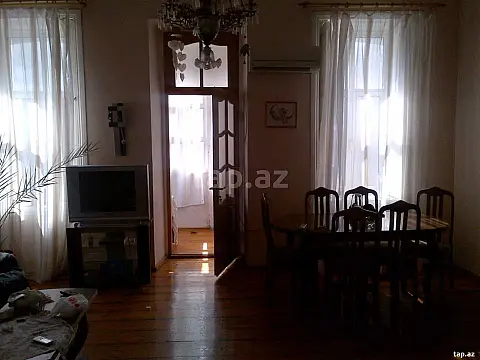 Kirayə verilir 2 otaqlı həyət evi 70 m² — Bakı, İçərişəhər 2 otaq 70.00 m²