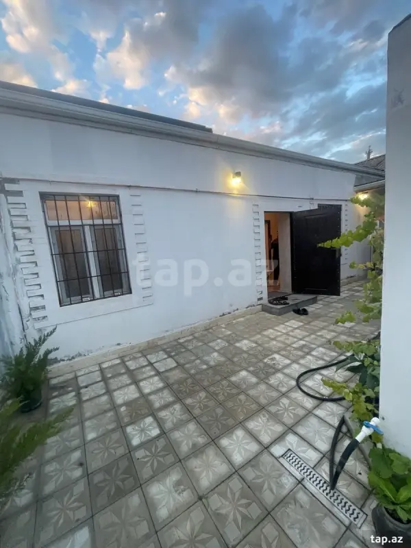 Satılır 3 otaqlı həyət evi 80 m²