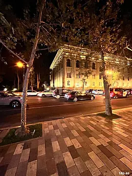 Kirayə verilir 2 otaqlı mənzil 65 m² — Bakı, Sahil qəs. 2 otaq 65.00 m²