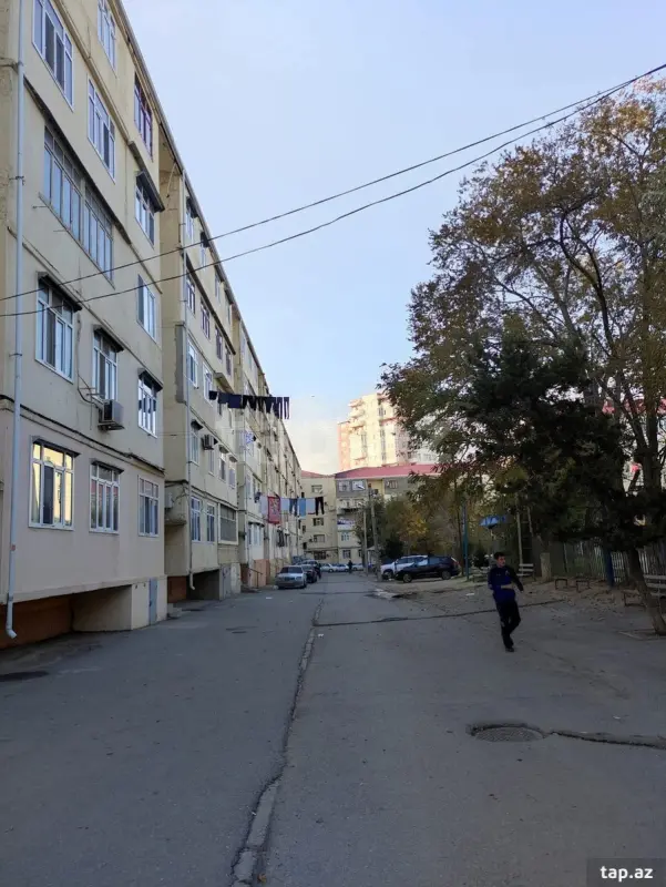 Satılır 3 otaqlı mənzil 68 m²