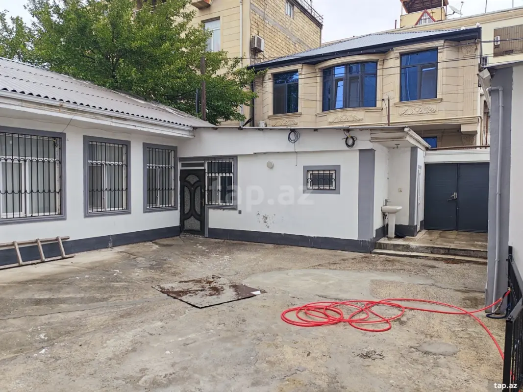 Kirayə verilir 3 otaqlı həyət evi 97 m²