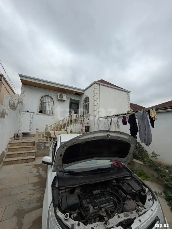 Satılır 3 otaqlı həyət evi 90 m²