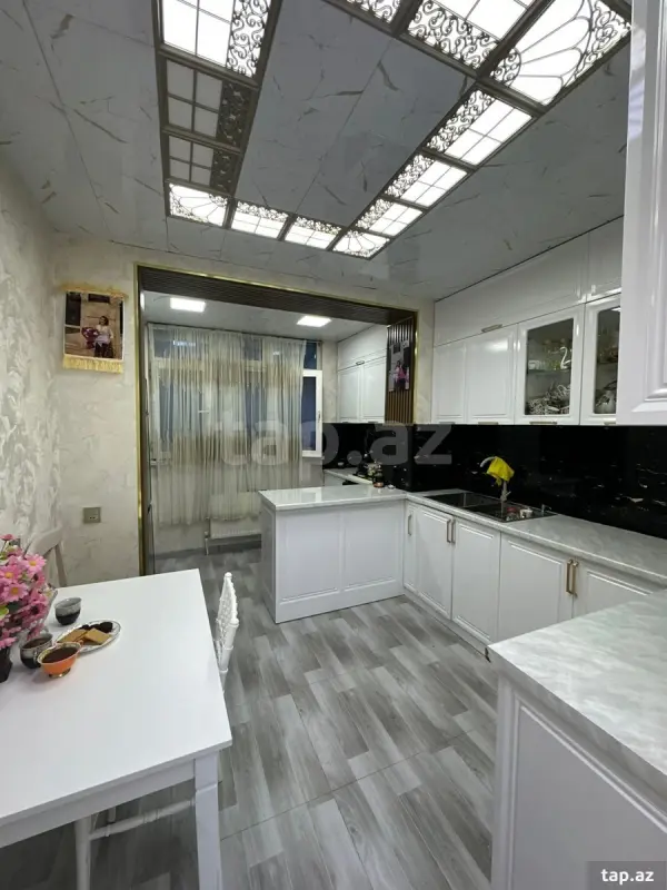 Satılır 3 otaqlı mənzil 75 m²