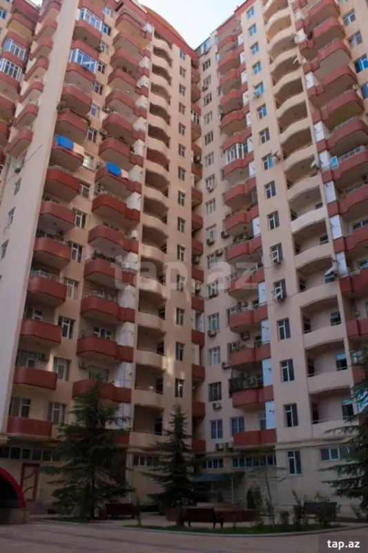 Satılır 3 otaqlı yeni tikili 165 m²