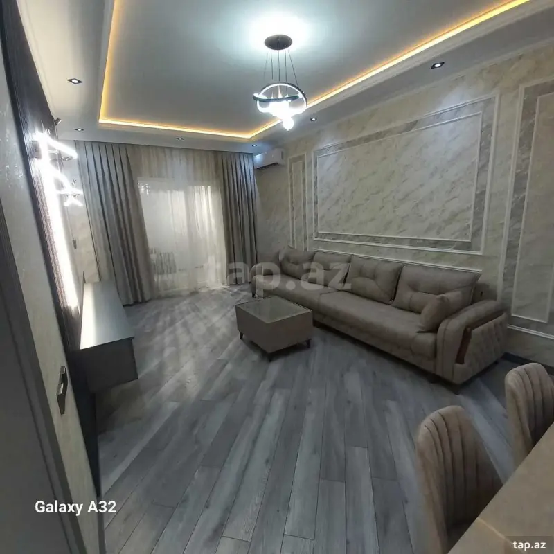 Kirayə verilir 3 otaqlı yeni tikili 83 m²