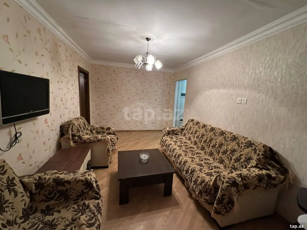 Kirayə verilir 2 otaqlı mənzil 60 m²