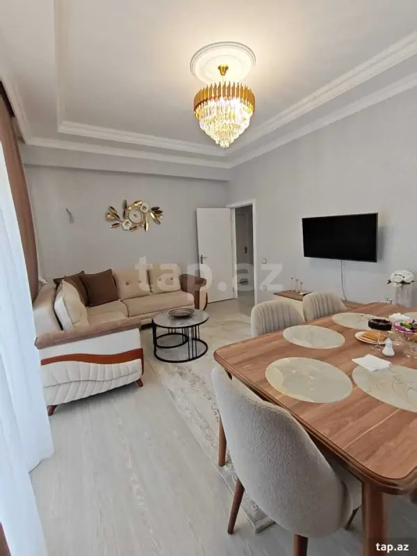 Kirayə verilir 3 otaqlı yeni tikili 110 m²