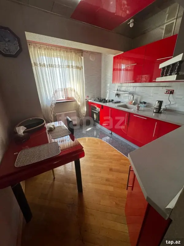 Kirayə verilir 3 otaqlı mənzil 80 m²