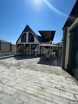 Kirayə verilir 4 otaqlı həyət evi 3500 m² — Qəbələ 4 otaq 3500.00 m²