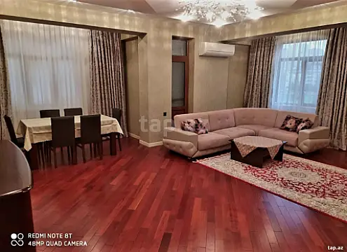 Kirayə verilir 3 otaqlı yeni tikili 147 m² — Bakı, Nizami 3 otaq 147.00 m²