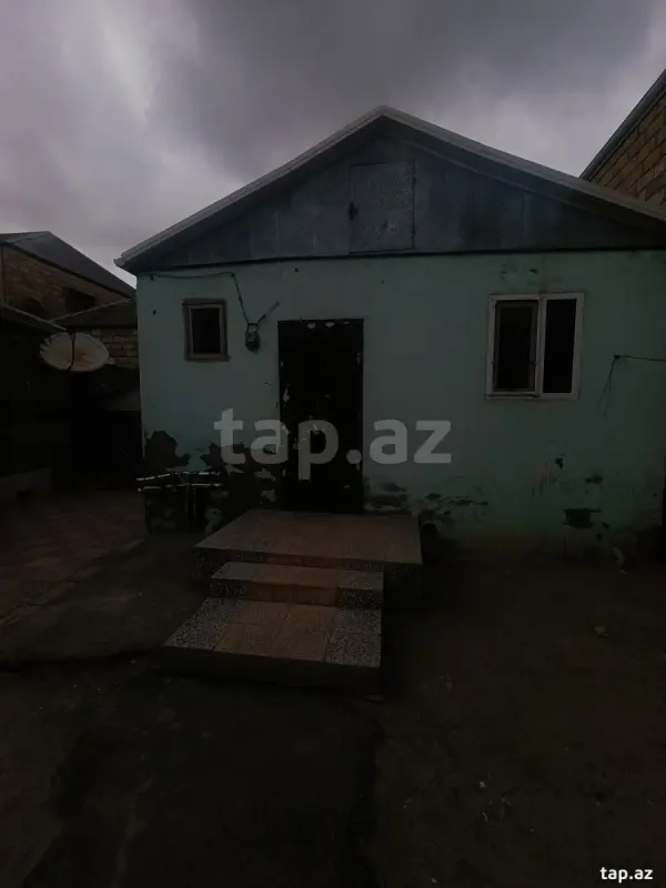 Kirayə verilir 1 otaqlı həyət evi 40 m²