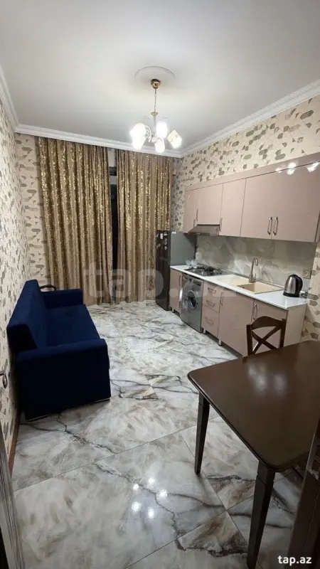 Kirayə verilir 2 otaqlı yeni tikili 65 m²