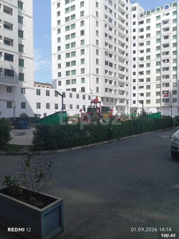 Satılır 2 otaqlı yeni tikili 72 m²