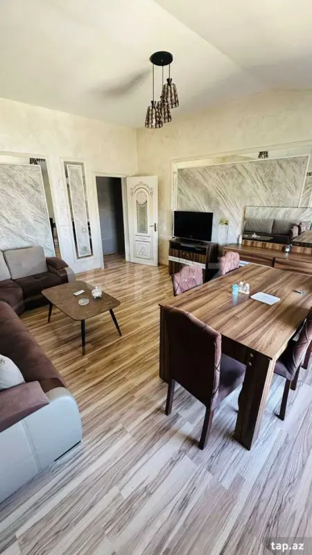 Satılır 3 otaqlı yeni tikili 83 m²