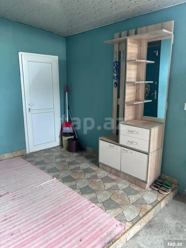 Kirayə verilir 3 otaqlı yeni tikili 95 m²