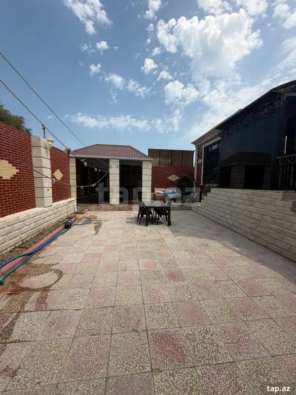 Satılır 3 otaqlı həyət evi 80 m²