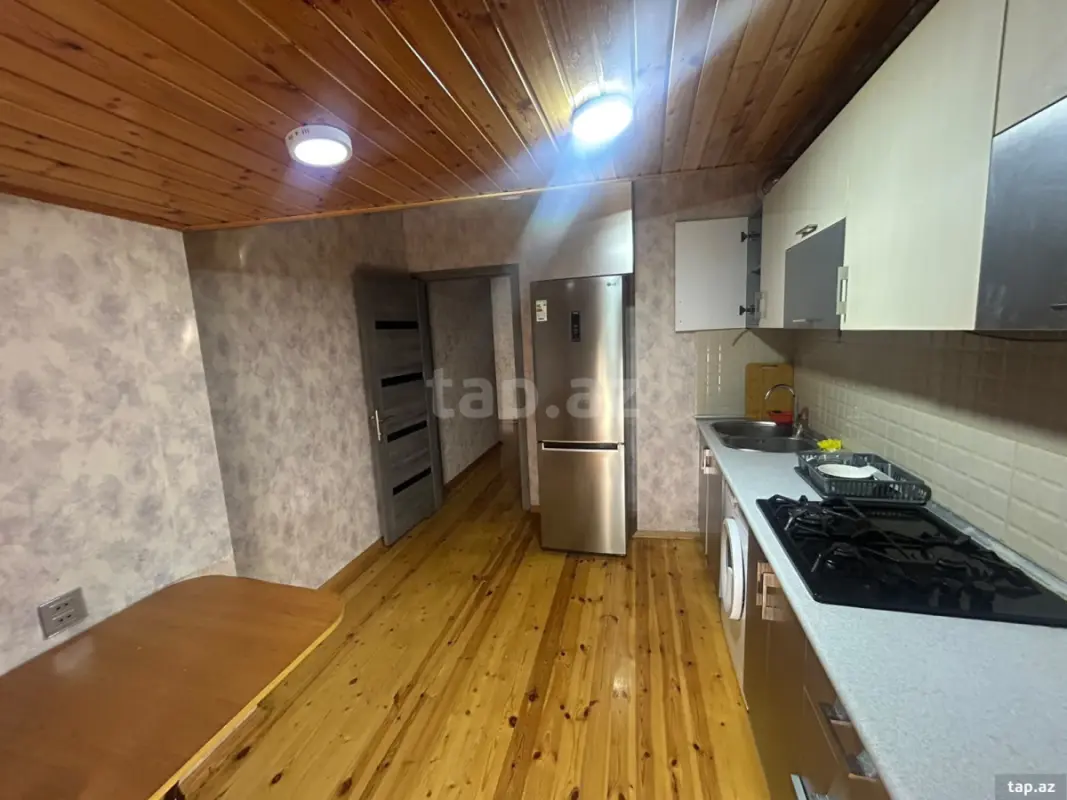 Kirayə verilir 3 otaqlı yeni tikili 80 m²