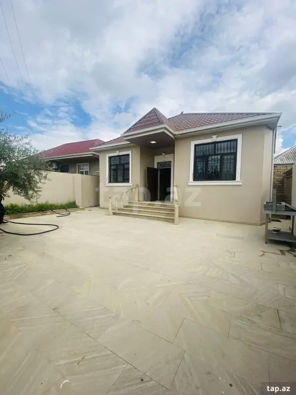Satılır 2 otaqlı həyət evi 75 m²